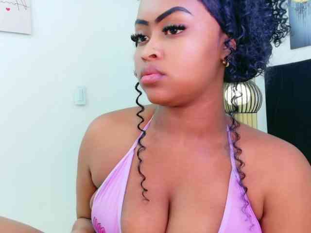 friendsmom webcam