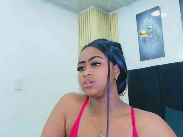 friendsmom webcam