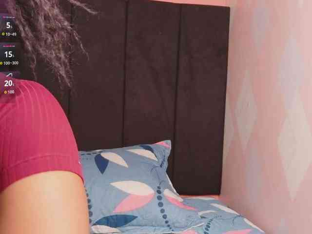 friendsmom webcam
