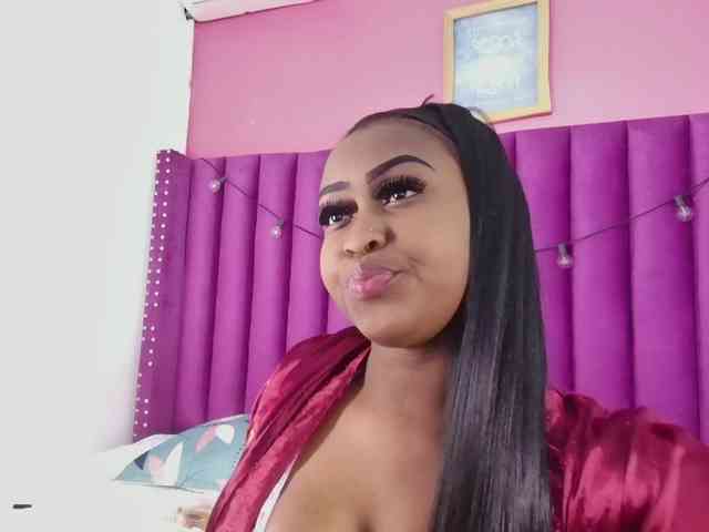 friendsmom webcam