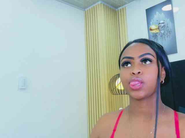 friendsmom webcam