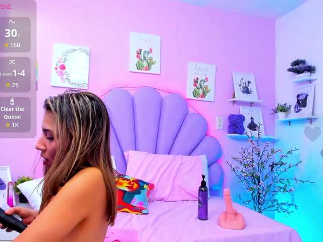 HannaPretthy's BongaCams show and profile