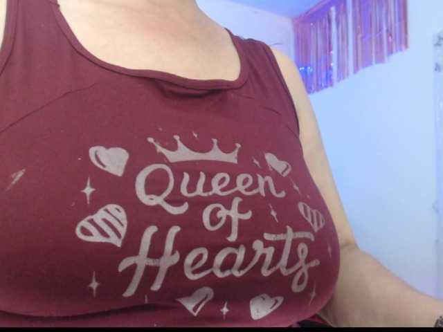 sarasmith2 live cam on BongaCams