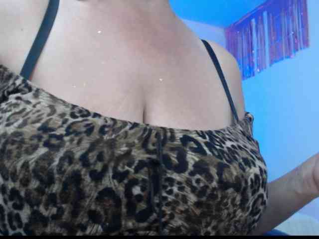 sarasmith2 webcam