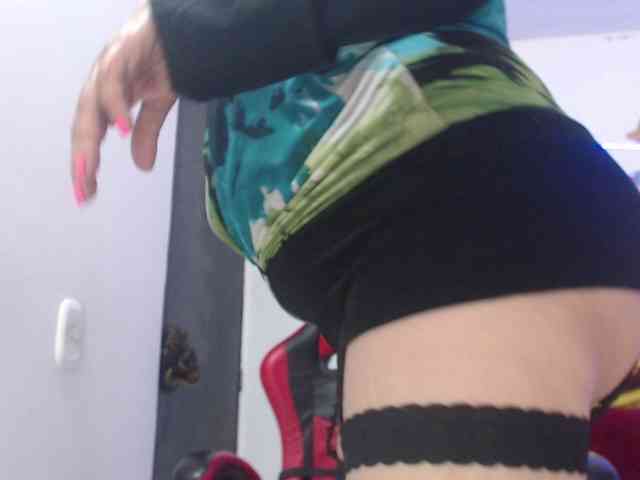 sarasmith2 webcam