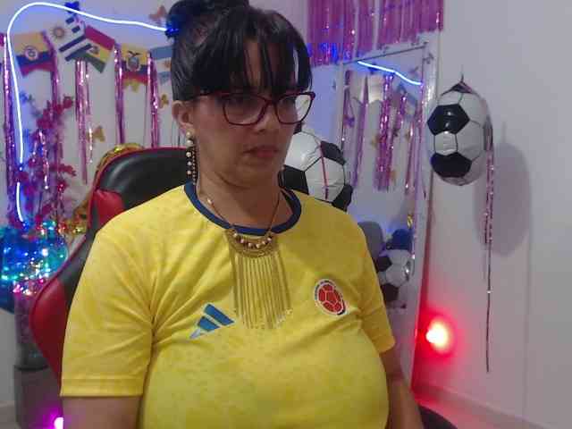 sarasmith2 webcam
