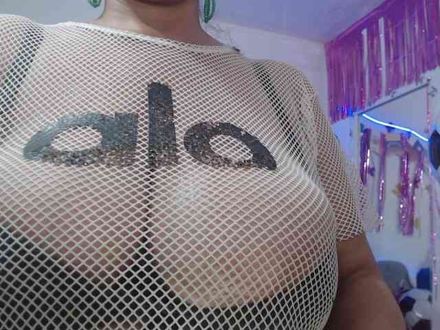 sarasmith2 webcam