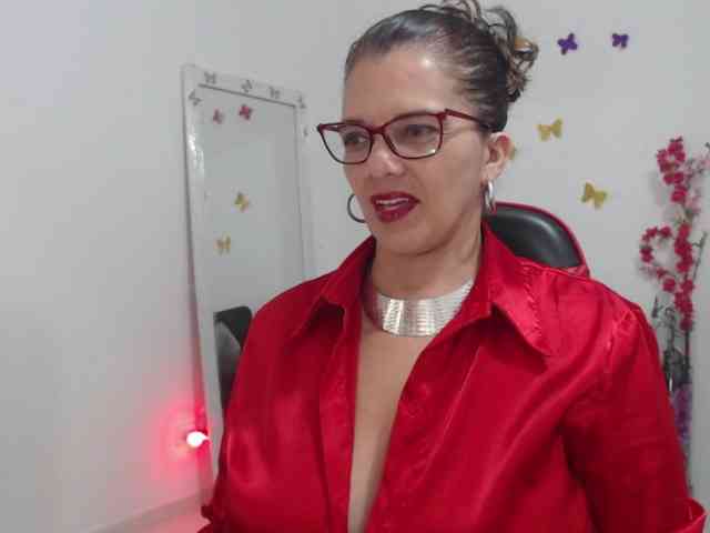 sarasmith2 webcam
