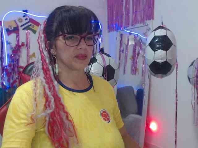 sarasmith2 webcam