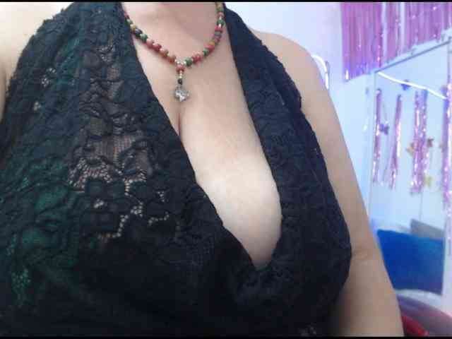 sarasmith2 webcam