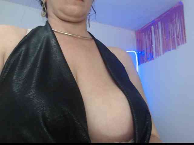 sarasmith2 webcam