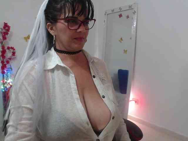 sarasmith2 webcam
