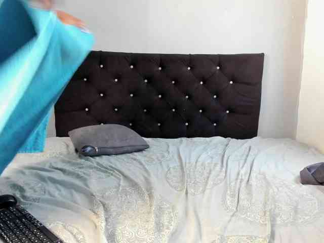 camilathomsson Live Webcam on BongaCams