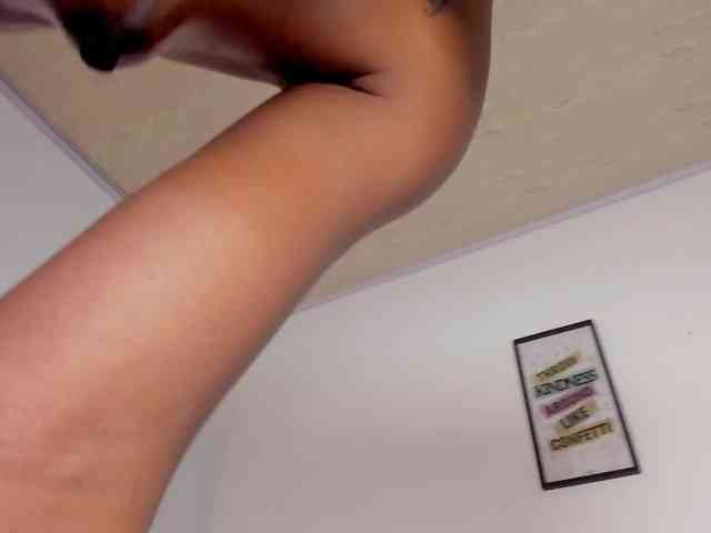 camilathomsson webcam