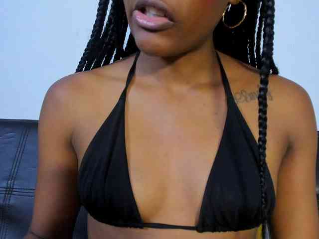 camilathomsson webcam