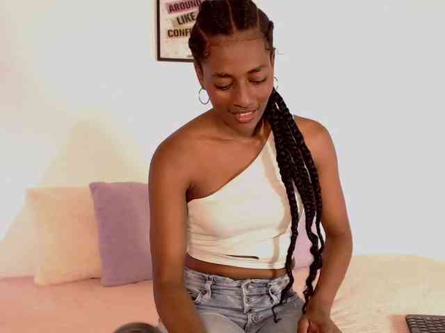camilathomsson webcam