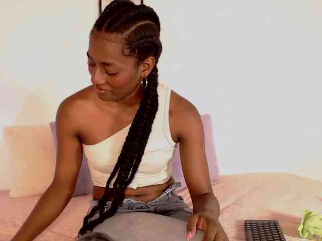 camilathomsson webcam