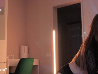 MsAura Porn Show