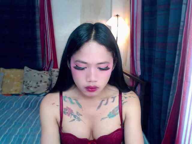 Sexxywildmaren4u... Live Webcam on BongaCams