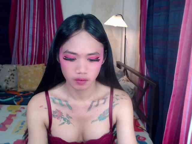 Sexxywildmaren4u... Live Webcam on BongaCams