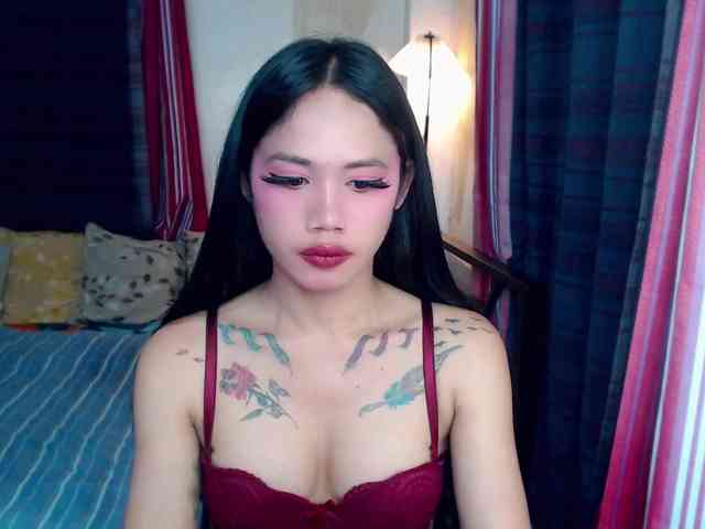 Sexxywildmaren4u... Live Webcam on BongaCams
