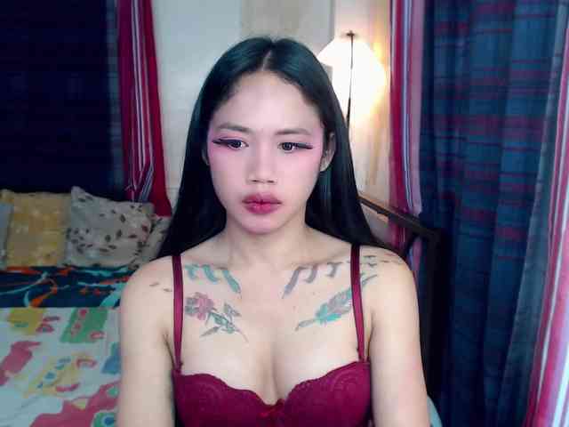 Sexxywildmaren4u... Live Webcam on BongaCams