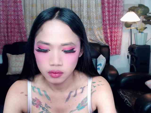 Sexxywildmaren4u... Live Webcam on BongaCams