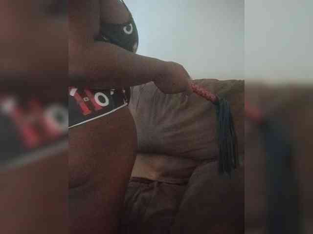 Needmehard webcam