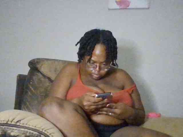 Needmehard webcam