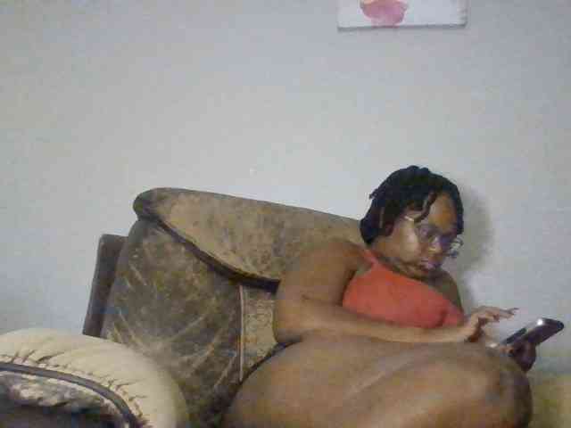 Needmehard webcam