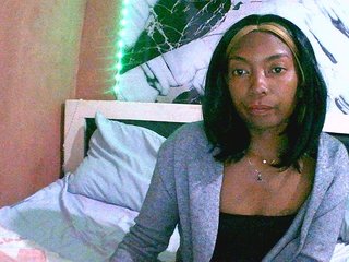 laetitianah's Live Webcam