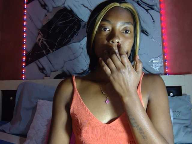 maliah live cam on BongaCams