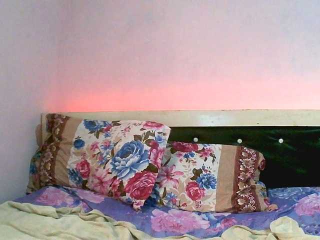 maliah's BongaCams show and profile