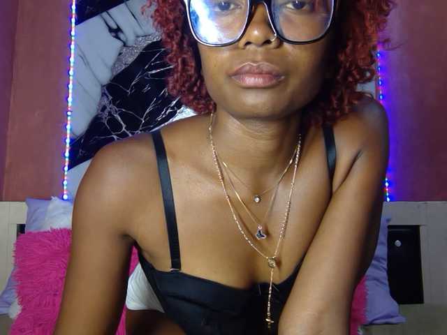 maliah – currently Offline