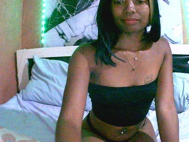 maliah live cam on BongaCams
