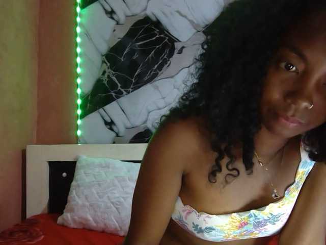 maliah live cam on BongaCams