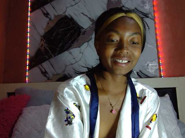 maliah live cam on BongaCams