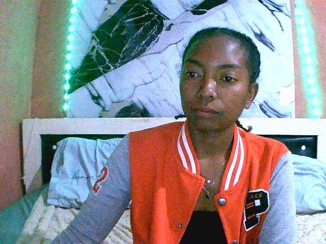 maliah live cam on BongaCams