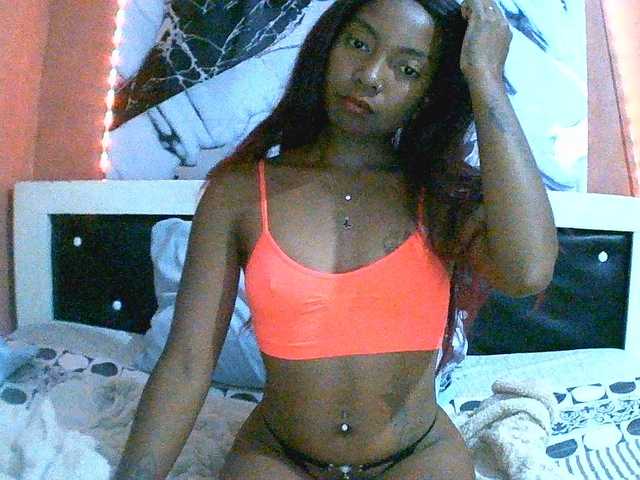 maliah live cam on BongaCams