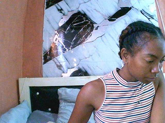 maliah live cam on BongaCams