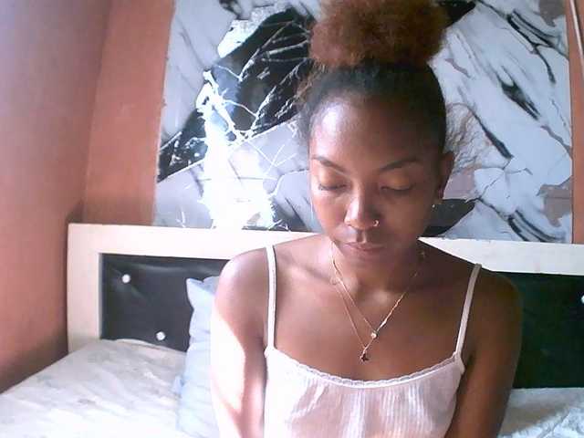 maliah live cam on BongaCams