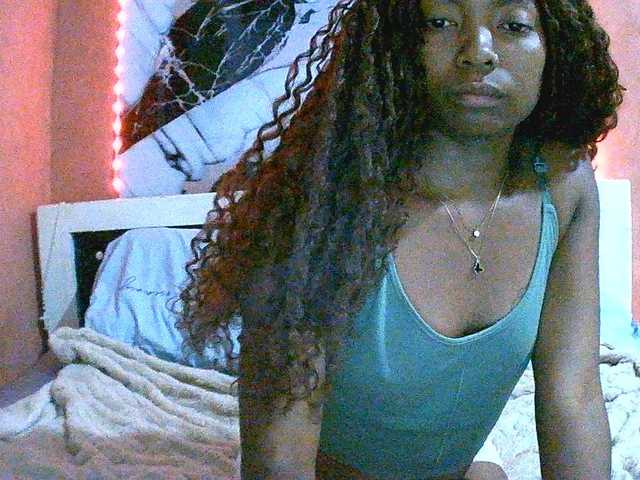 maliah live cam on BongaCams