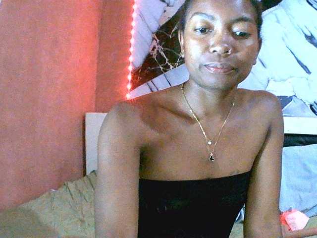maliah live cam on BongaCams