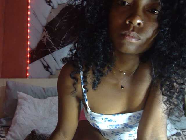maliah live cam on BongaCams