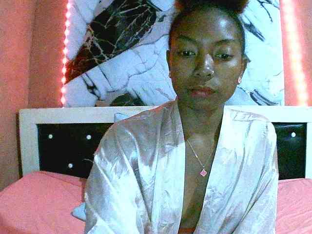 laetitianah webcam
