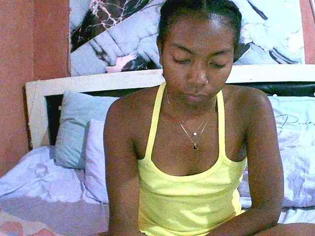 laetitianah webcam