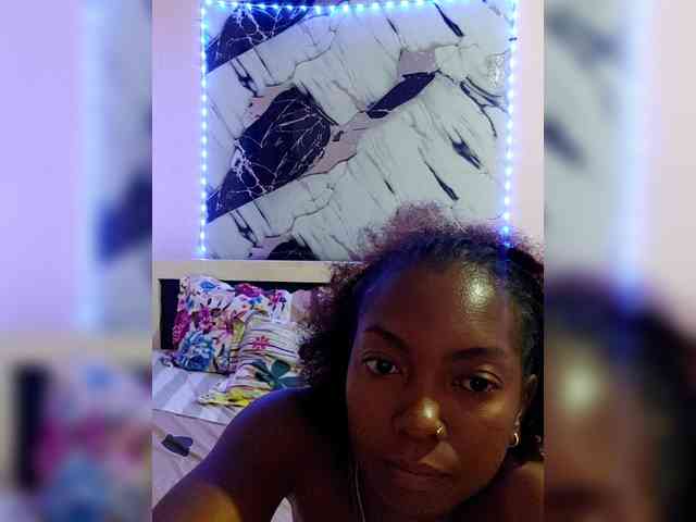 Modèle: laetitianah