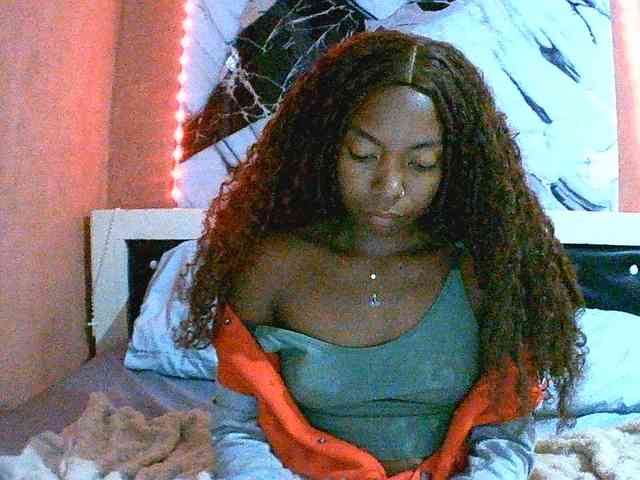 laetitianah webcam