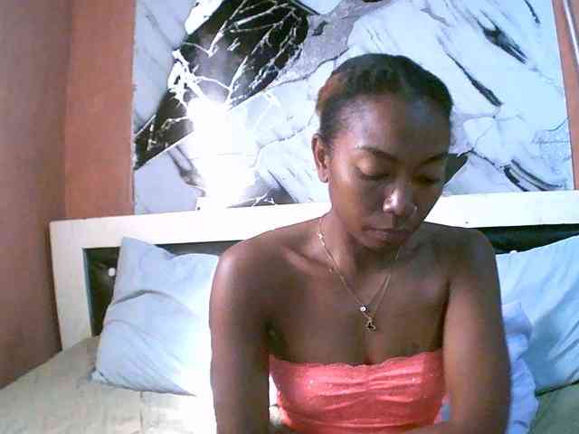 laetitianah webcam