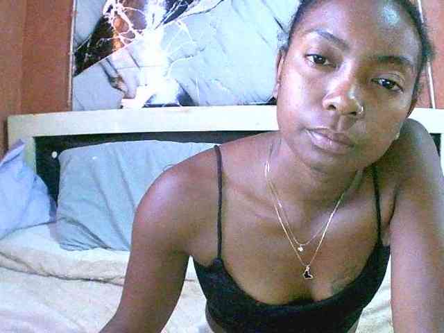 laetitianah webcam